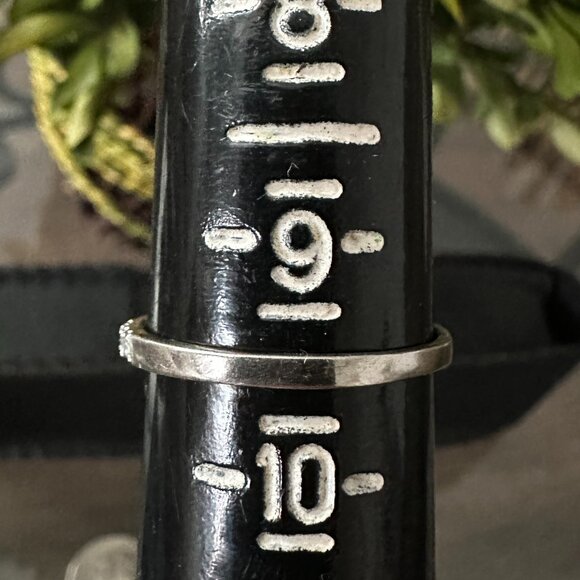 Sterling Silver Cubic Zirconia Band Set Size 9 1/2 Preowned - Picture 4 of 8